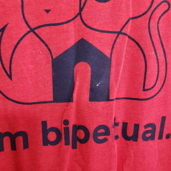 Fun Unisex Branded (APA) T-shirt, "I'm bipetual" - Picture 2 of 8